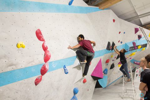 Routenbau Workshop Boulderwelt München mit Tonde Katiyo