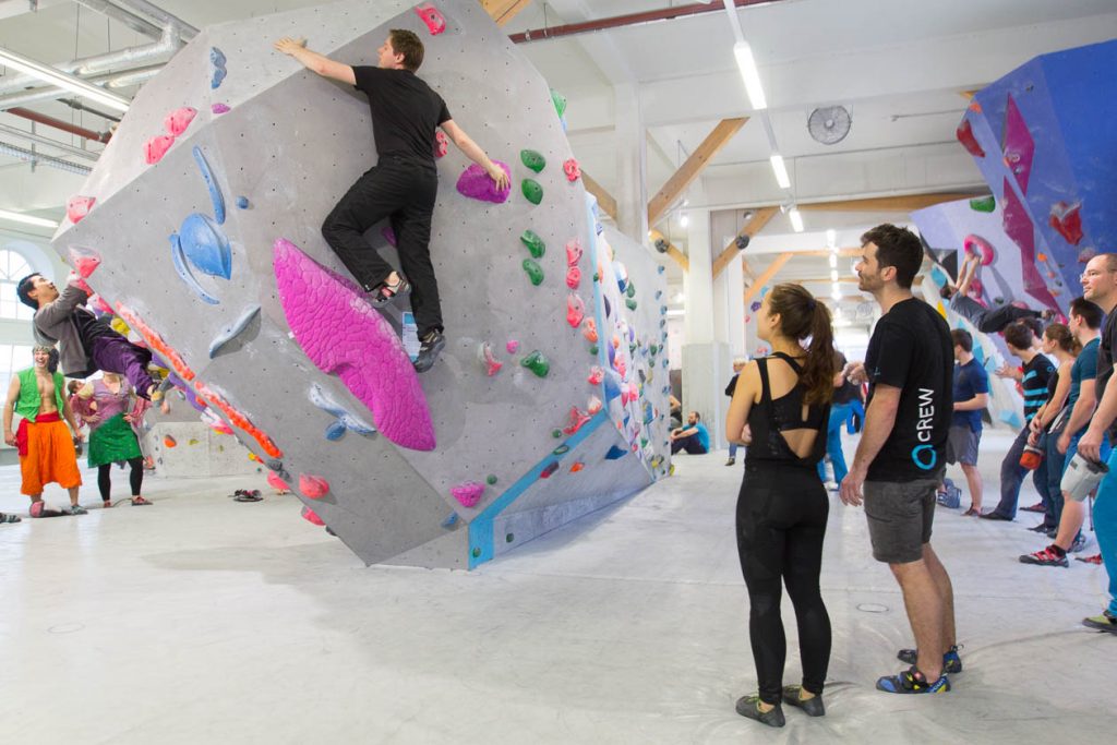 Erste Tech-Session in der Boulderwelt München West am 10.02.2018