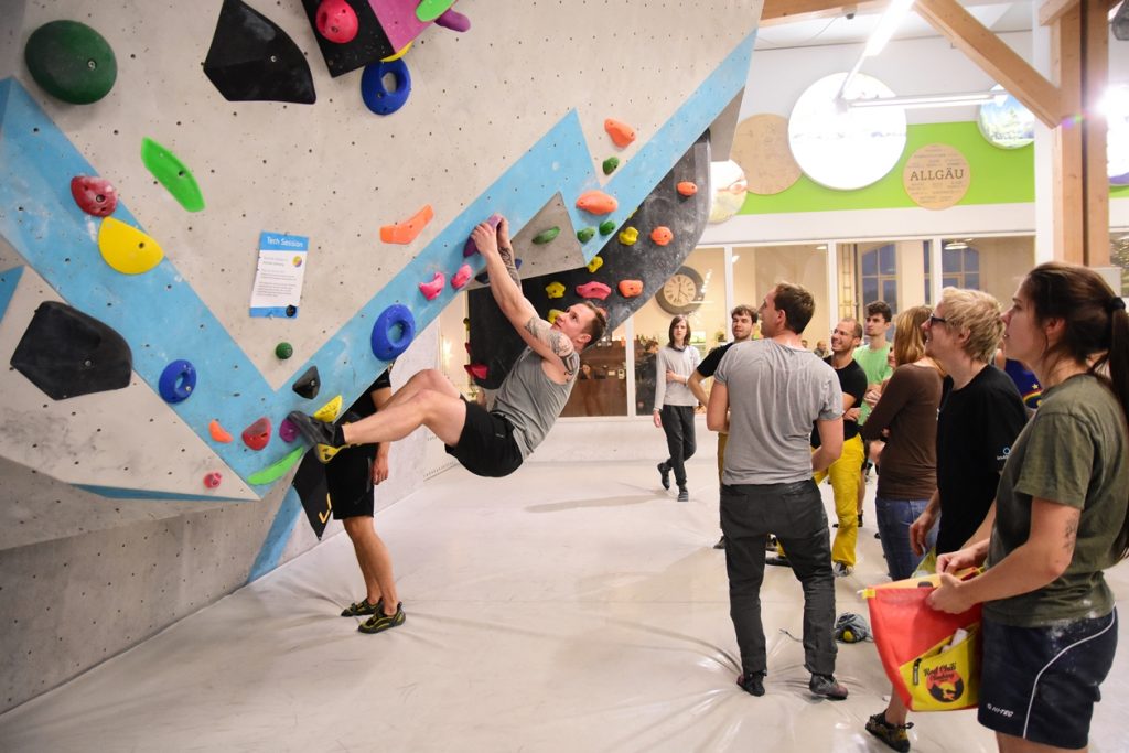 Tech Session #3 in der Boulerwelt München West - Am 7.12.19 zeigten Euch unsere Trainer und Routenbau Crew an 9 Technik Stationen ihre besten Tricks und Tipps.