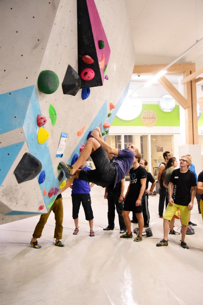 Tech Session #3 in der Boulerwelt München West - Am 7.12.19 zeigten Euch unsere Trainer und Routenbau Crew an 9 Technik Stationen ihre besten Tricks und Tipps.