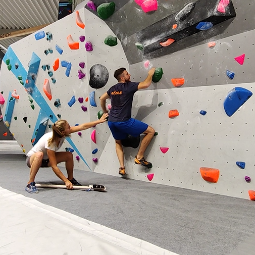 Stay safe - sicher und harmonisch bouldern in der Boulderwelt München West